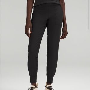 Lululemon Align Joggers